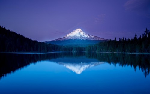 Amazing-Mountain-Lake-Reflection.jpg