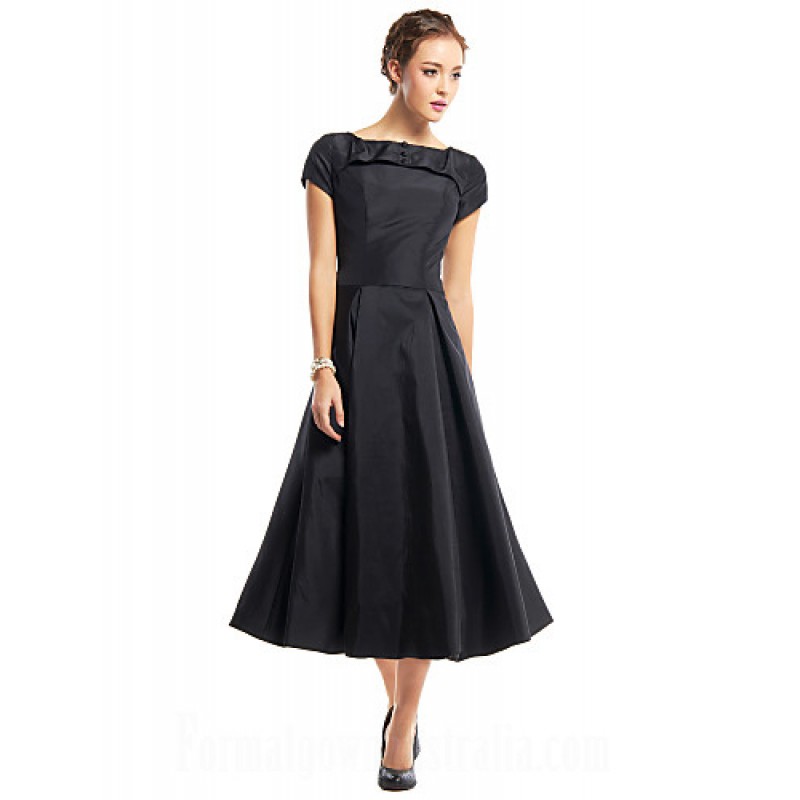 Платья чуть ниже колен. Black Formal платье. Черное платье из тафты. Скромные платья ниже колен. Вечернее чёрное платье по колено.