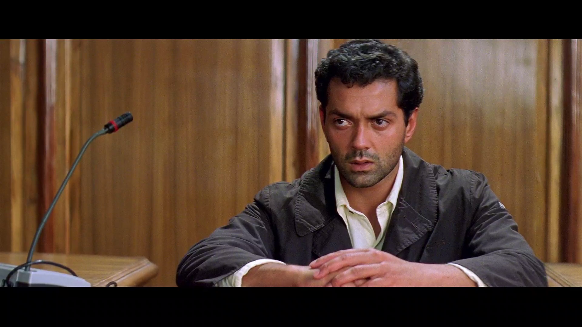 Ajnabee (2001) 1080p - WEB-HD - AVC - AAC - E-Subs-Team IcTv Exclusive Ajnabee (2001) 1080p - WEB-HD - AVC - AAC - E-Subs-Team IcTv Exclusive