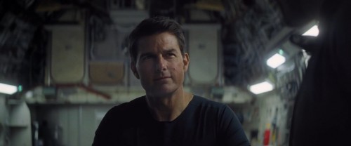 Mission Impossible Fallout 2018 1080p HC.HDRip x264 AAC 2.0 xRG.mkv snapshot 00.21.40.542