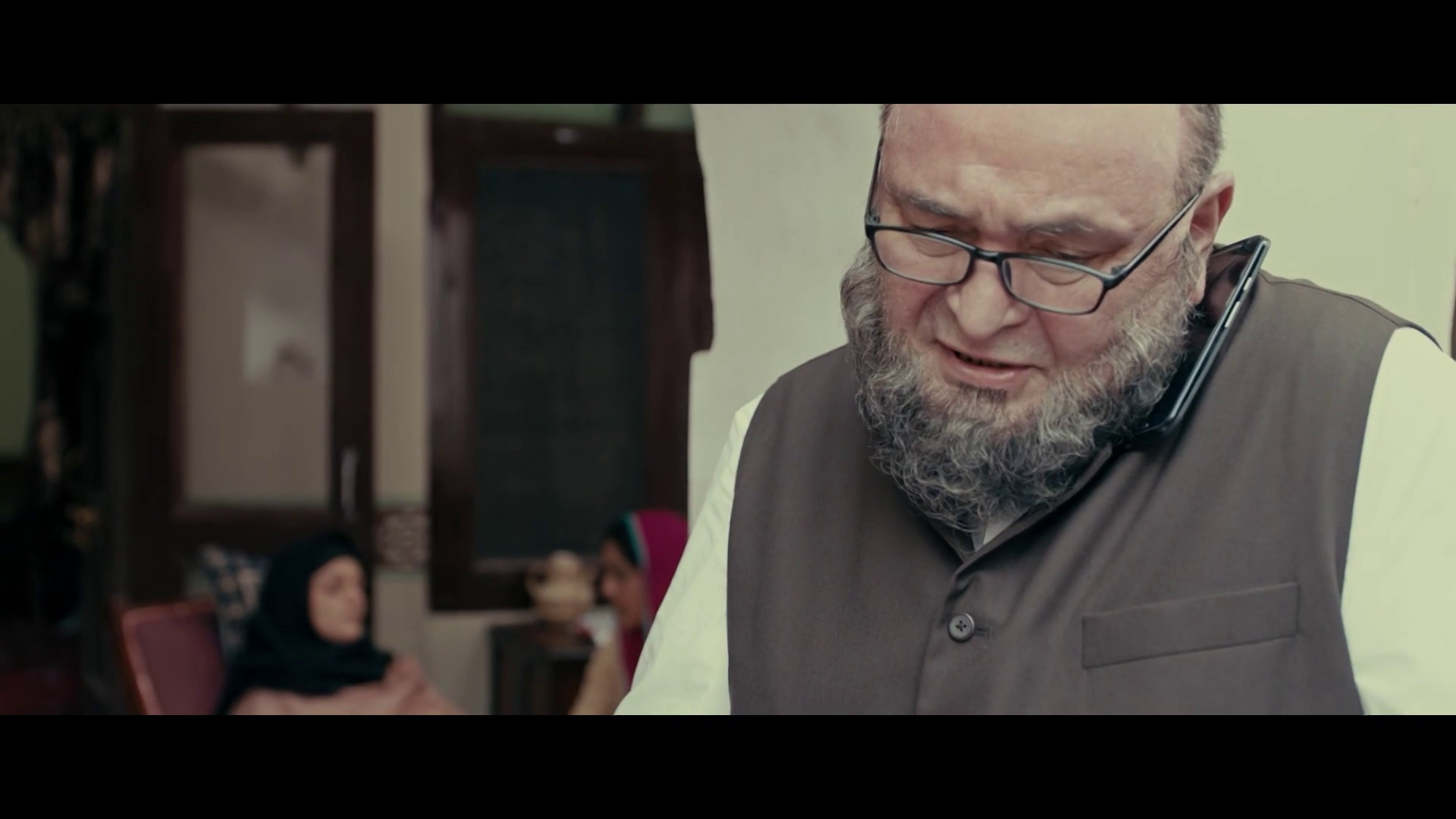 Mulk (2018) 720p - WEB-HD - AVC - AAC-TT Exclusive Mulk (2018) 720p - WEB-HD - AVC - AAC-TT Exclusive