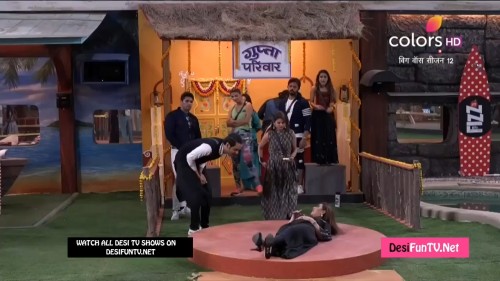 [SHANA]Watch Bigg Boss 30th October 2018 Part4 mp4.mkv snapshot 01.50 [2018.10.30 22.48.11]