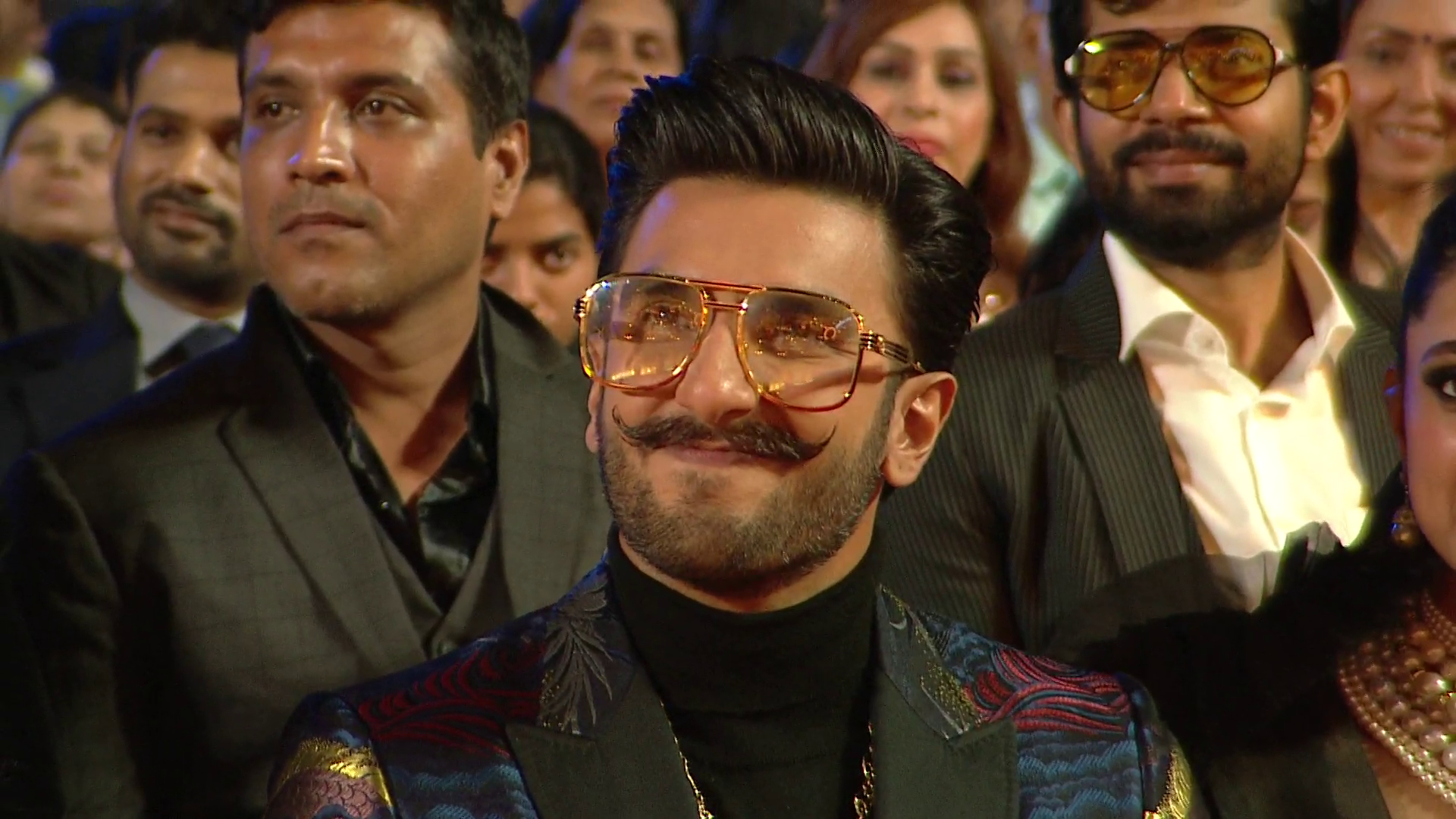 Star Screen Awards (Main Event) (2018) 1080p - WEB DL - AVC - AAC-Team IcTv Exclusive Star Screen Awards (Main Event) (2018) 1080p - WEB DL - AVC - AAC-Team IcTv Exclusive