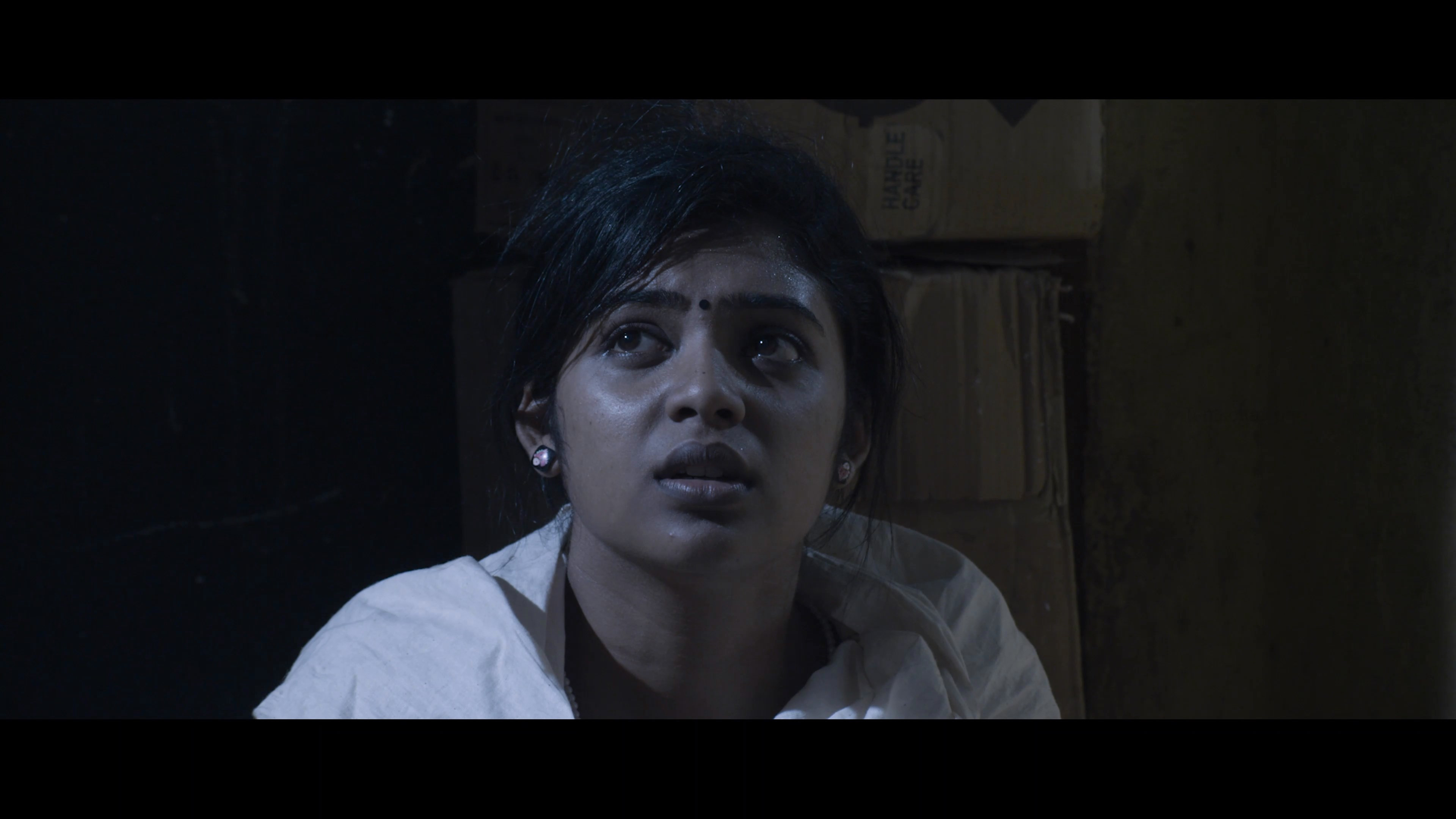 Kuthoosi (2019) Tamil - 1080p - WEB-HD - AVC - DD5.1 - ESubs-MTR Kuthoosi (2019) Tamil - 1080p - WEB-HD - AVC - DD5.1 - ESubs-MTR