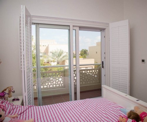 Safety Screens Doors and Windows
https://safetyscreens.ae/
Seriously strong screens that let the breeze in and keep intruders out. We love leaving our doors and windows open to allow the breeze to flow through our home. We also like our home to be secure. What we don’t love are flies and mosquitoes. That’s why we started Safety Screens. Having installed these screens on our home in Australia, we knew this great product existed. Except no one was offering them in the UAE so we decided to do it ourselves.
fly screen door, fly screen mesh, mosquito net, fly screen repair