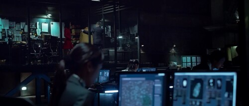 Helios.2015.ViE.720p.BluRay.DD5.1.x264 WiKi.mkv snapshot 00.40.21 [2021.07.27 12.26.30]