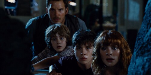 Jurassic.World.2015.ViE.1080p.BluRay.DTS HD.MA.7.1.x264 EPiC.mkv snapshot 01.50.35 [2021.08.01 09.52