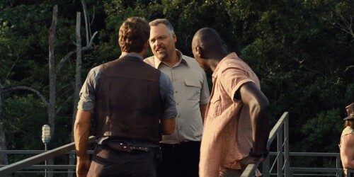 Jurassic.World.2015.ViE.1080p.BluRay.DTS HD.MA.7.1.x264 EPiC.mkv snapshot 00.20.17 [2021.08.01 09.51