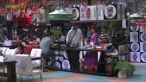 Bigg Boss S15 EP40.720p 001