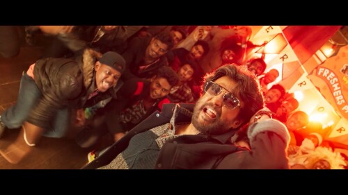 Marana Mass (from 'Petta') Rajinikanth Anirudh Ravichander.mkv snapshot 02.16.870