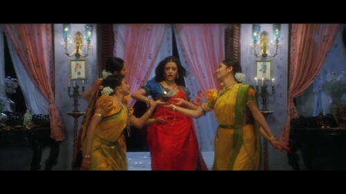 Silsila Ye Chaahat Ka (From 'Devdas') Shah Rukh Khan, Aishwarya Rai.mkv snapshot 02.46.667