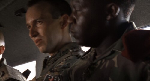Sniper.Reloaded.2010.1080p.BluRay.DTS.x264 VietHD.mkv snapshot 00.10.16 [2022.05.01 23.18.23]
