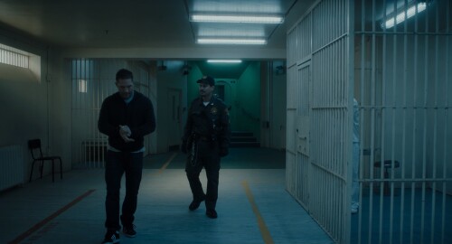 Venom.Let.There.Be.Carnage.2021.1080p.BluRay.DD+5.1.x264 LoRD.mkv snapshot 00.29.59 [2022.05.04 23.0