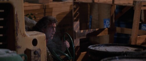 Lethal.Weapon.3.1992.720p.BluRay.DTS.x264 SbR.mkv snapshot 01.40.22 [2022.09.22 17.12.40]
