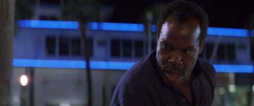 Lethal.Weapon.3.1992.720p.BluRay.DTS.x264 SbR.mkv snapshot 01.10.44 [2022.09.22 17.12.28]