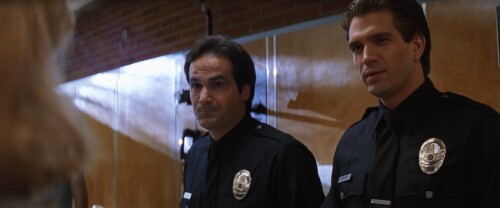 Lethal.Weapon.3.1992.720p.BluRay.DTS.x264 SbR.mkv snapshot 00.30.46 [2022.09.22 17.12.16]