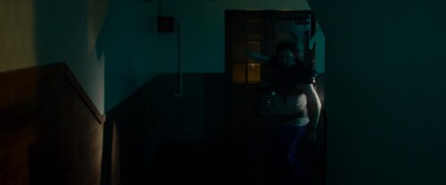 Cooties.2014.ViE.1080p.BluRay.DTS.x264 HDS.mkv snapshot 01.10.14 [2022.10.24 12.47.59]