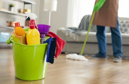 By creating a proper checklist, allocating time for each task and assessing the cleaning requirements one can easily maintain their regular house cleaning procedure.
Read this post at: https://tinyurl.com/243rcyu7
