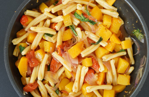 PASTA WITH BUTTERNUT SQUASH
