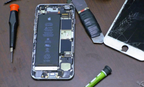 If your iPhone is broken and you’re looking for solutions, here are some tips. Read this blog for some tips on hiring the best repair service. To know more: tinyurl.com/ydmny272